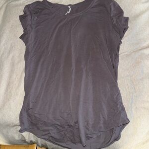 Lululemon Love T